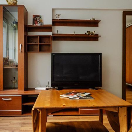 Old Town Historic Apartment With Backyard Mini Park Bucureşti Exterior foto