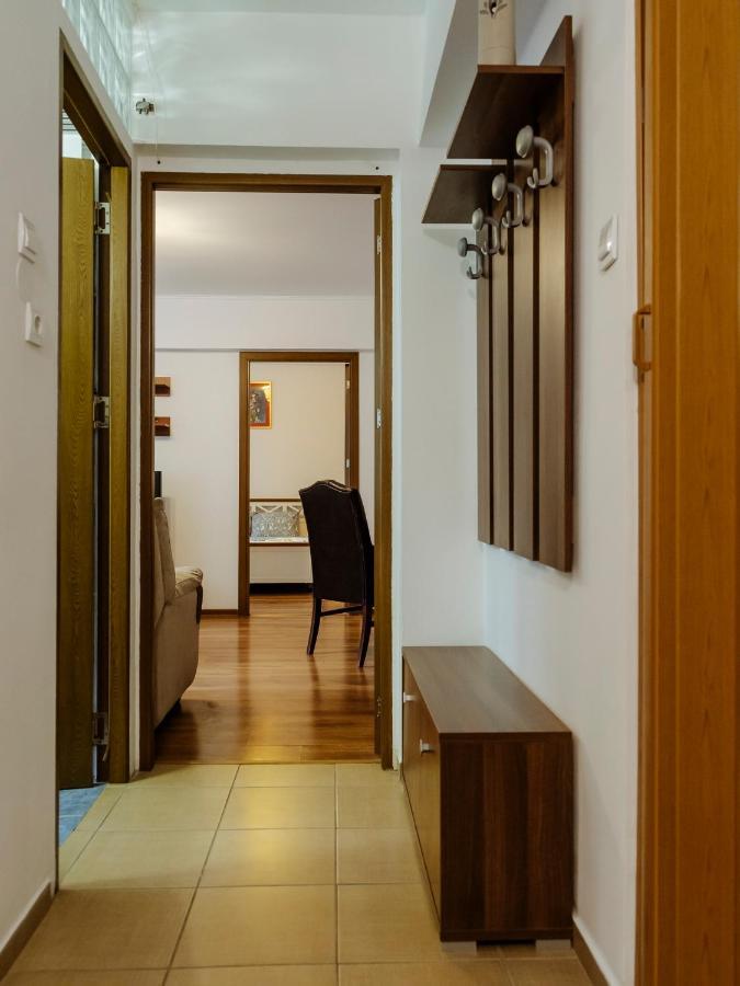 Old Town Historic Apartment With Backyard Mini Park Bucureşti Exterior foto