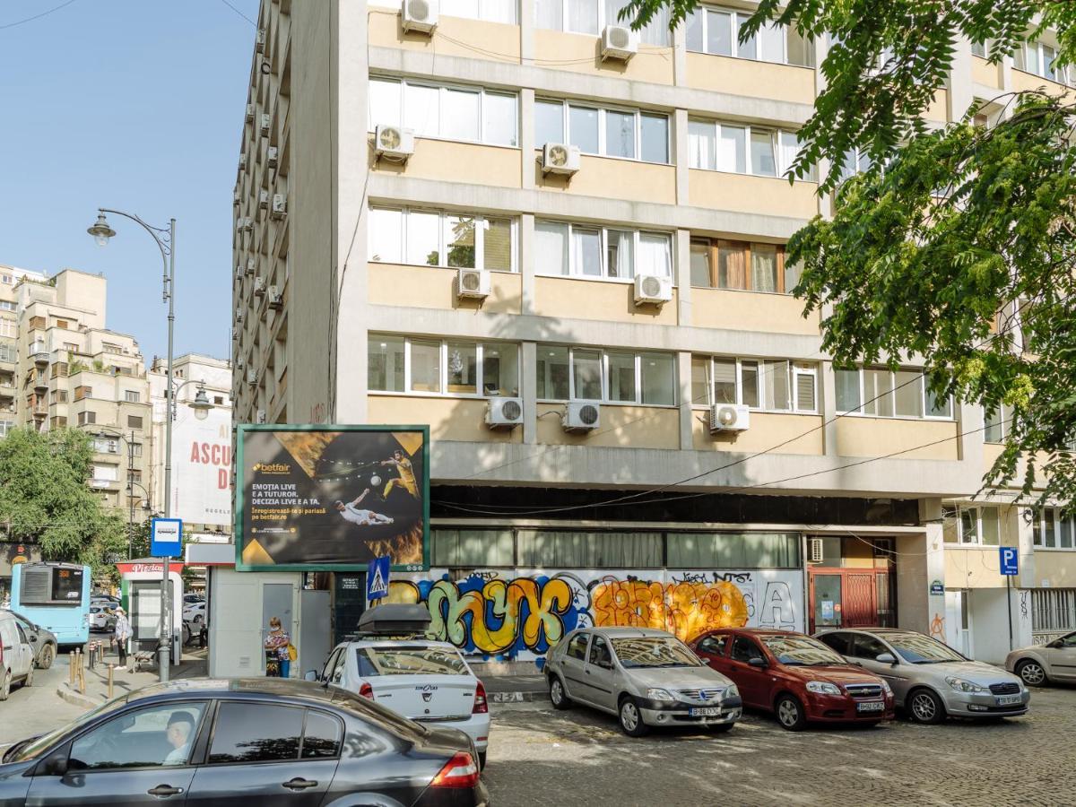Old Town Historic Apartment With Backyard Mini Park Bucureşti Exterior foto